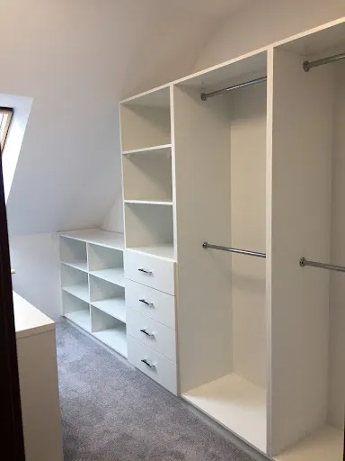 Manufaktura wnętrz . Aneks meble na wymiar Legnica